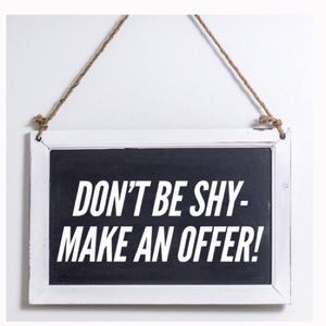 HELP ME EMPTY MY CLOSET 🤗👍🏻❤️